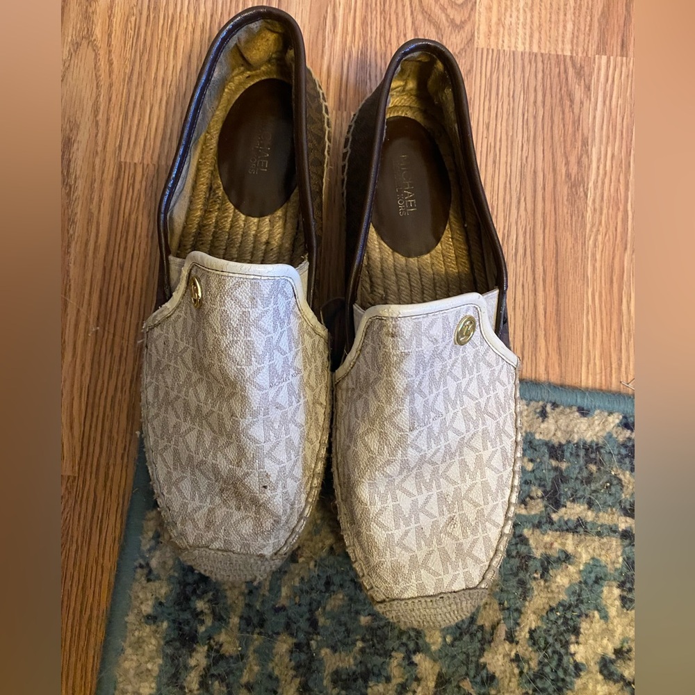 Michael Kors Multi-colored Flats Sz 9.5